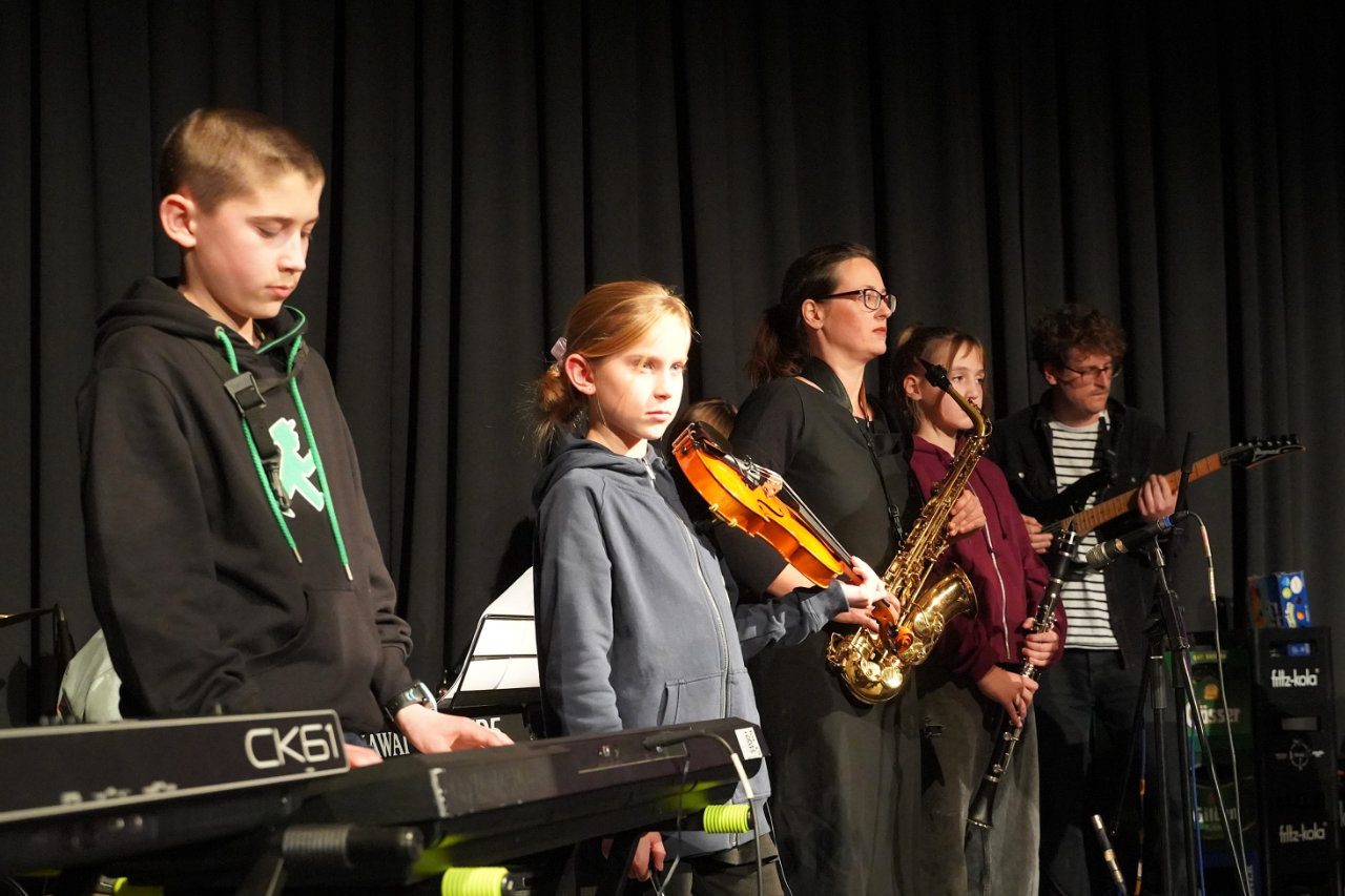 Resistance 2025 00062.jpg